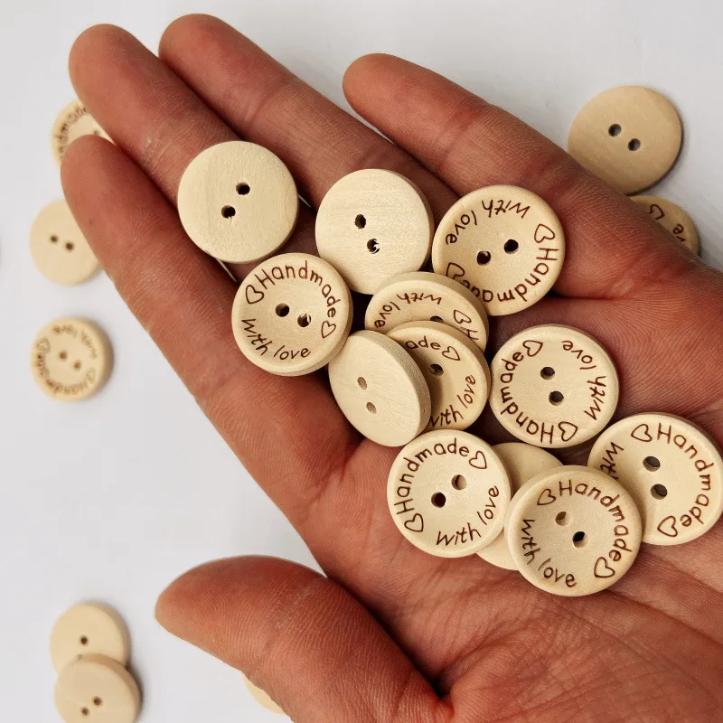 50pcs 2 holes Természetes Fa- Szállodai küldönc számára ruhák decorativa gomb diy handmade 2 eyelets bottons Összevarrás accessories3