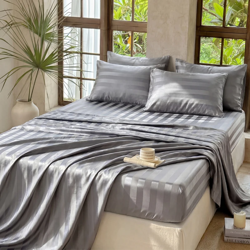 Wrinkle Resistant Striped Sati - Fitted Sheet Deep recension och pris