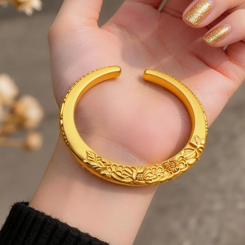 24k 9999New-style Chinese-style pure gold embossed scroll pattern open bangle, a gift for mom