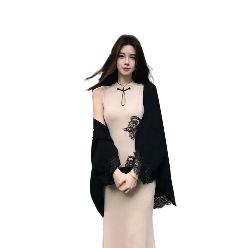 Bestseller Fresh Chinese-Style Qipao Dress Cool-Toned, Pankou Embroidered, Slimming  Elegant fashionable womens clothing