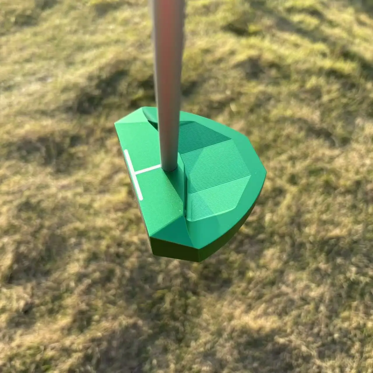 مضرب عزم دوران احترافي بدون عزم دوران، رأس من سبائك الألومنيوم MOI عالي، أداء وضع مستقر للمبتدئين ولاعبي الغولف المتقدمين