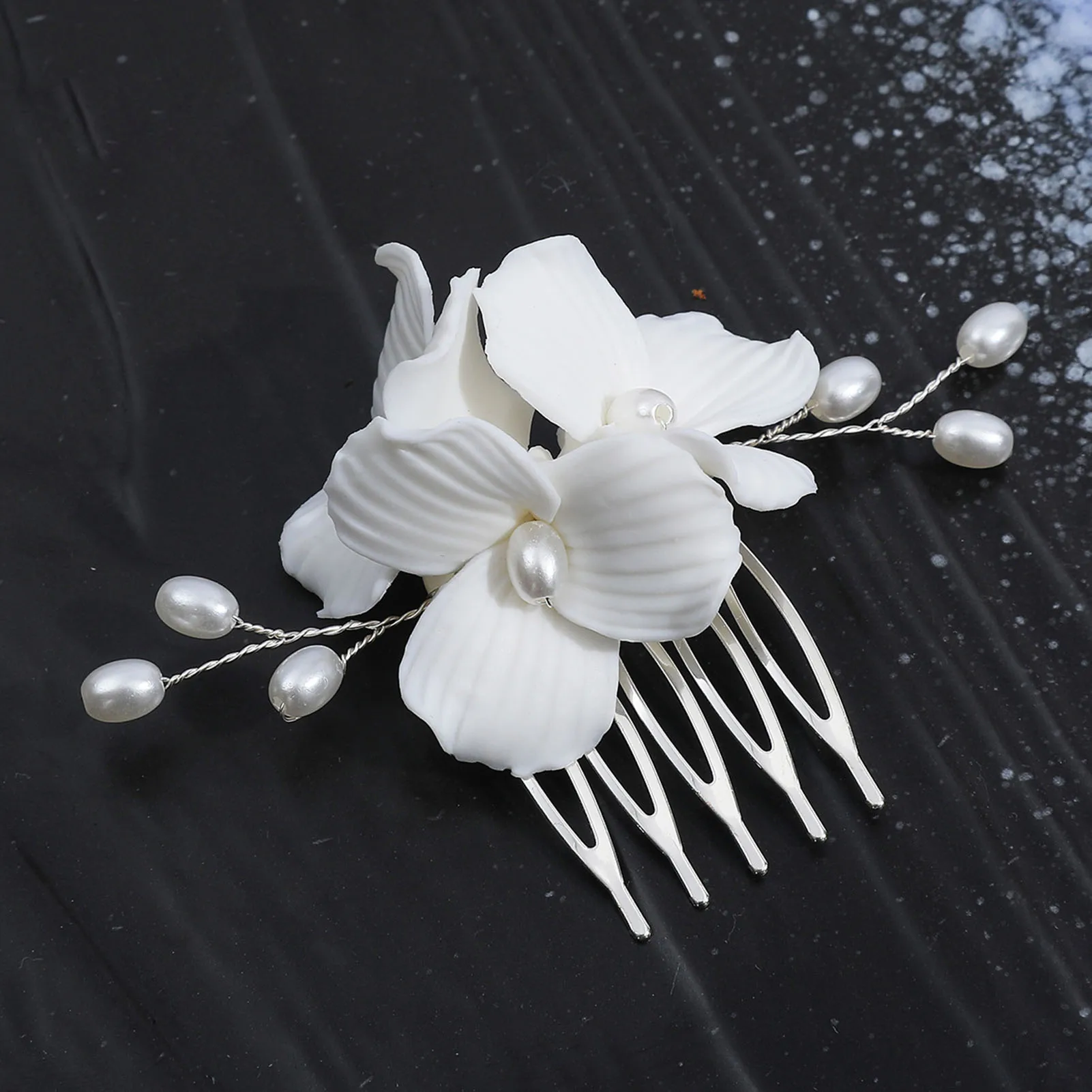 Mini White Ceramic Flower Hair Combs Simple Pearls Side Clips Bride Wedding Headdress Elegant Hairpins Hair Jewelry for Women