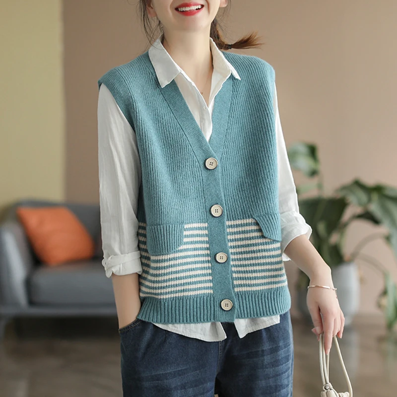 

Retro Knitted Cardigan Vest Women V-neck Spring Korean Loose Stitching Striped Sleeveless Sweater Coat Female Casual Waistcoats