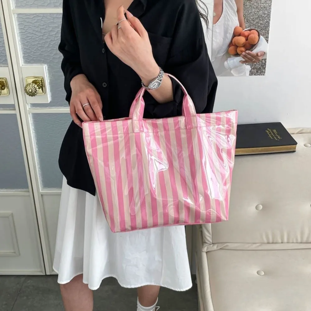 

Cute Waterproof PVC Striped Tote Bag Stripe Large Capacity Beach Handbags Shoulder Bag Tote Pouch Armpit Bags Summer