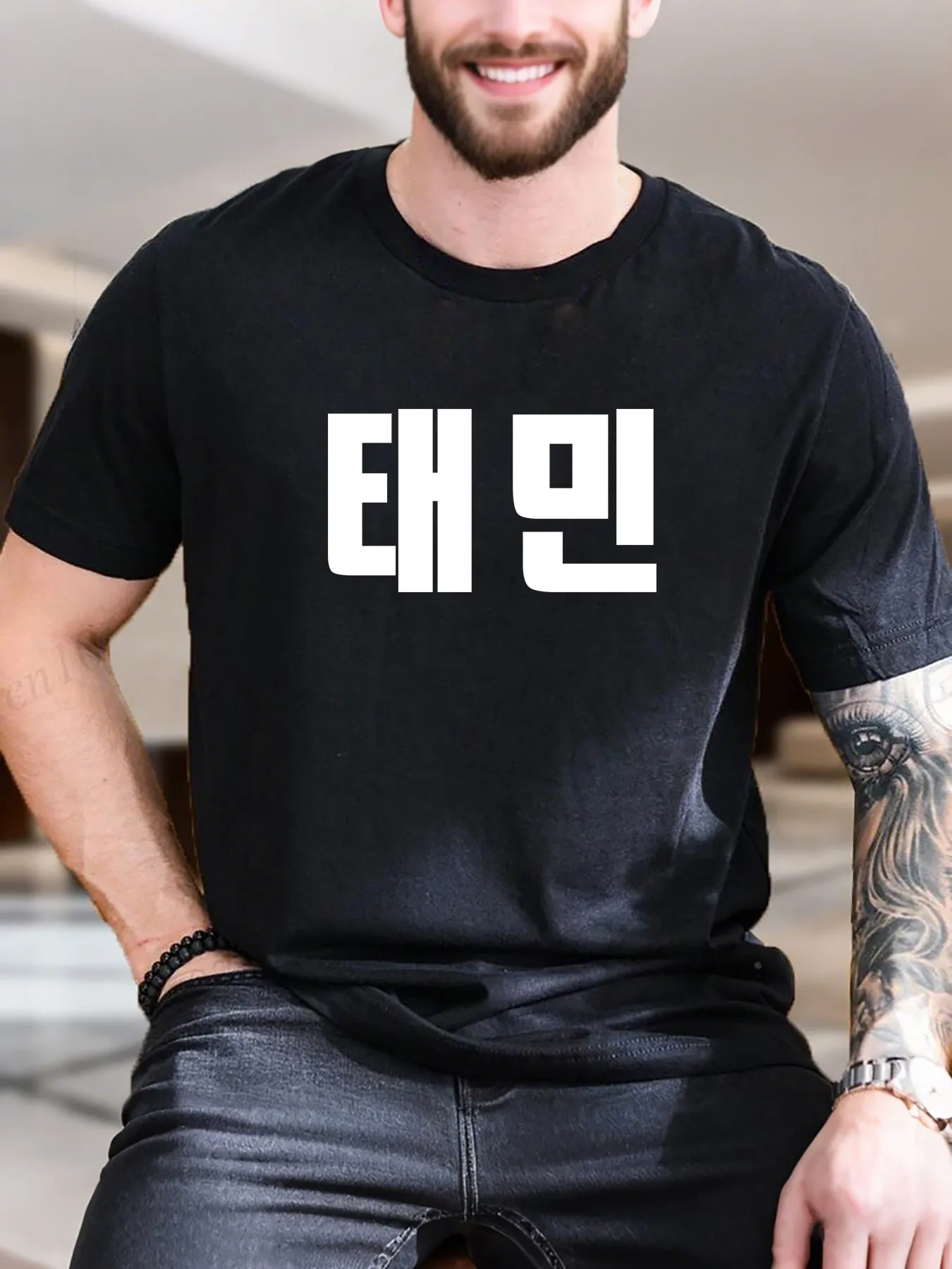 

New Arrival Fashion Men's Cotton Printed T-Shirt Trendy Black and White Geometric Pattern Breathable Pure Cotton Tee for Casual Wear
