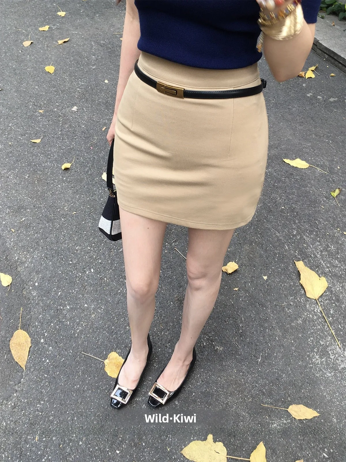 

High Waist A-Line Skirt Women's Suit Style Slimming Short Skirt Body Shaping High Waist Zipper Closure Fashionable Skirt