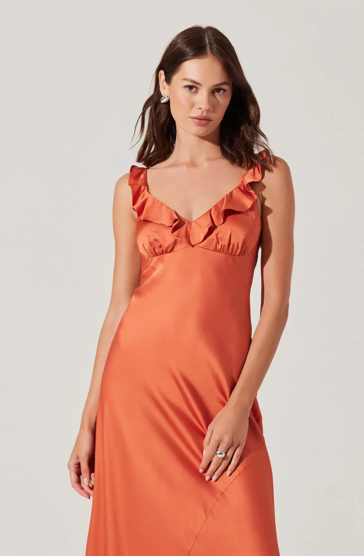 女性オレンジサテンミディカーフドレスソフトで快適な V ネック A ラインカジュアルイブニングトピックパーティードレス卸売ドロップシッピング