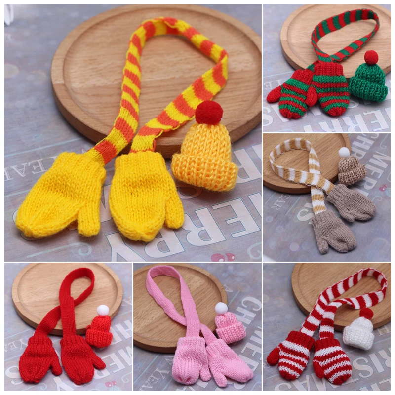 1/12 Dollhouse Miniature Handmade Knitting Scarf Gloves For Dolls Christmas Clothes Dress UP Toys DIY Dollhouse Scene Prop Model