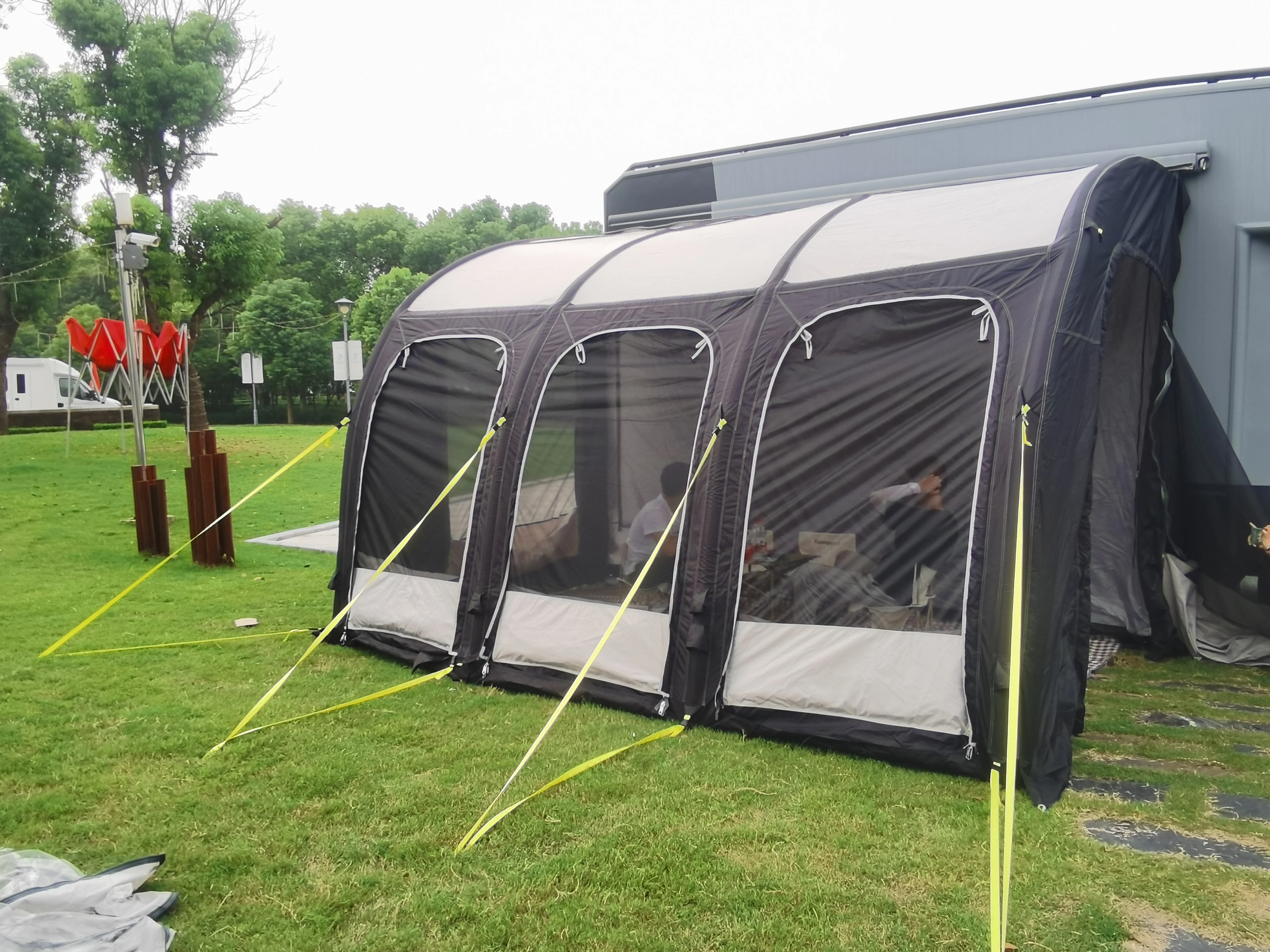 New Factory Custom Air Tight Inflatable Caravan Rv Camper Awning Canopy Camping Tent Custom