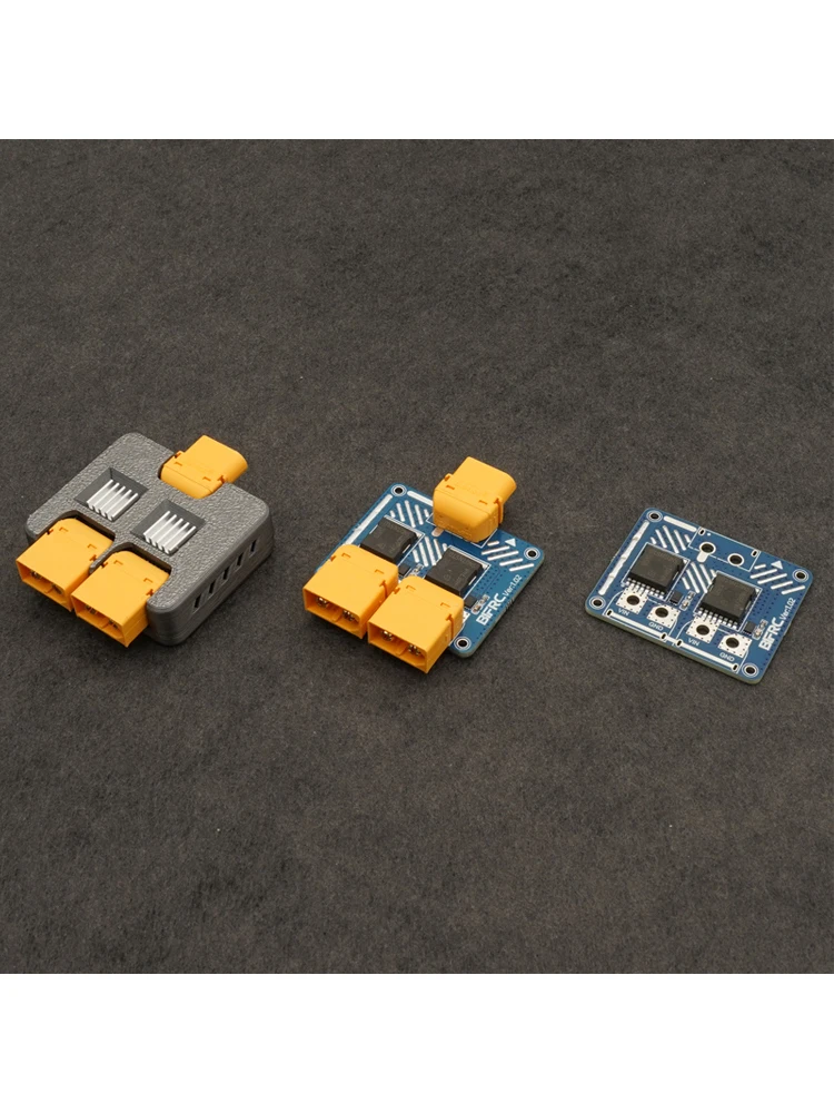 1 SZT. XT60 5-100V 50Ax2 Moduł do równoległego połączenia i rozszerzenia dwóch baterii, idealna dioda, automatyczne przełączanie, ochrona przed odwrotnym prądem — 2