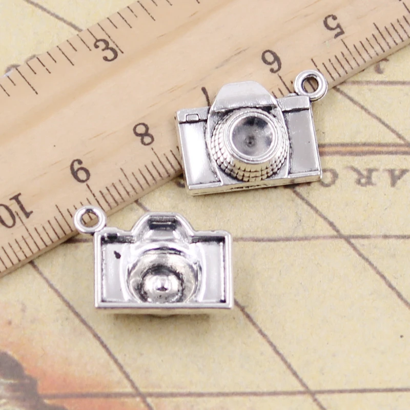 Vintage Fashion Finds - 10pcs Charms Retro Camera 16x21x6mm Tibetan
