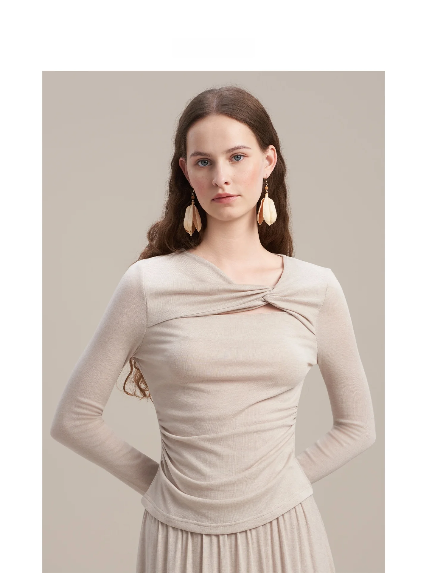 

LIMONN Gentle Twist Hollow out Long Sve женская футболка для похудения с дизайном осень модная мягкая шерстяная смесь круглый топ Ne