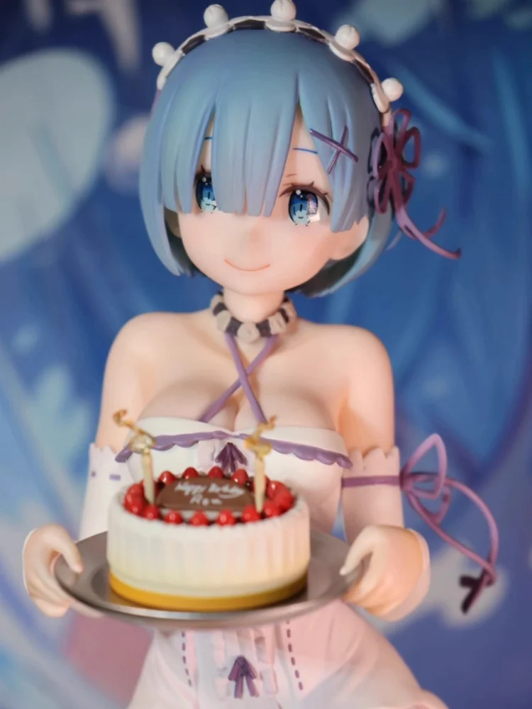 異世界生活のファンのための13cmレム誕生日ケーキバージョンアニメフィギュアコレクタブルモデルオーナメントアクションフィギュア玩具