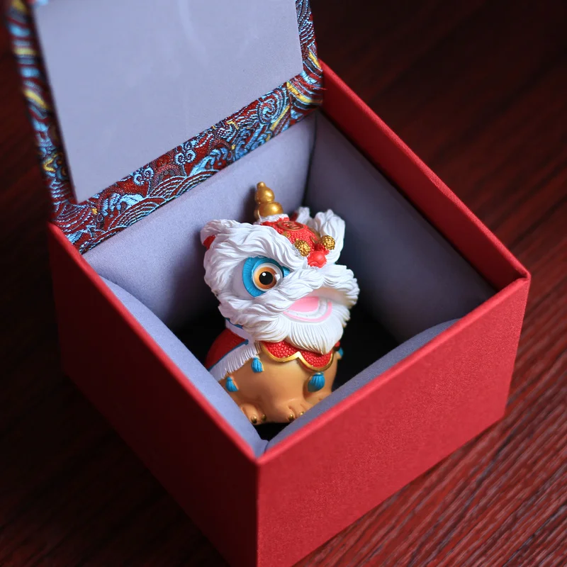 Lion apporte chance Figure ornement Souvenir Festival cadeau richesse thé animal de compagnie bureau mignon Mini Statue cadeau de vacances