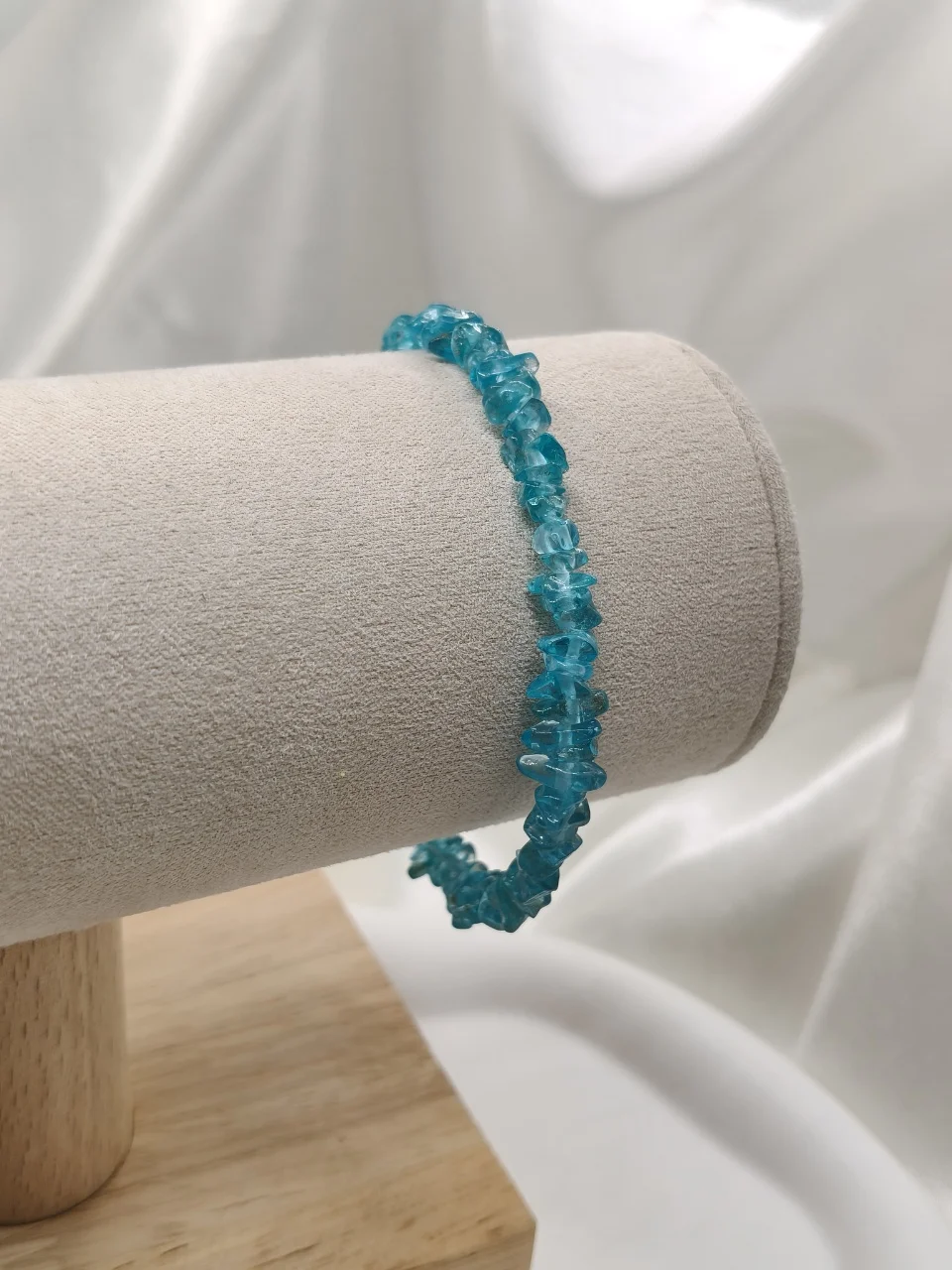 

Chic 925 Silver Natural Apatite Raw Stone String Bracelet For Girls Real Phosphorite Raw Stone Beaded Strand Cuff Bangle Jewelry