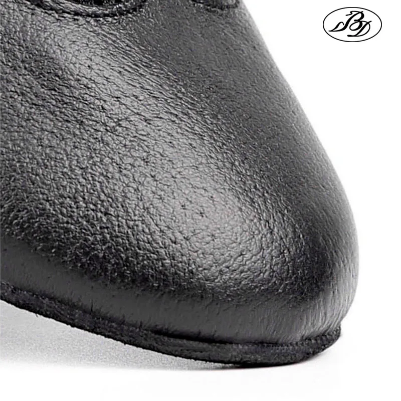 Men Latin Dance Shoes Genuine Leather Elastic Mesh BD 468 Split Sole Dancing Shoes Standard Dance salsa