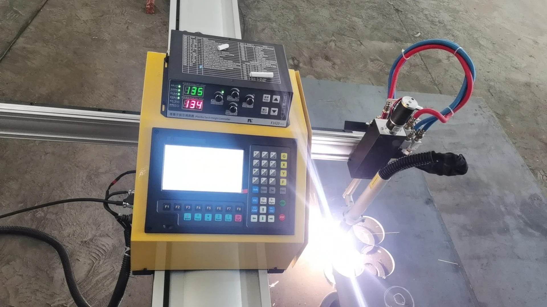 Portable Cutting Machine for Cutting with 120A Source