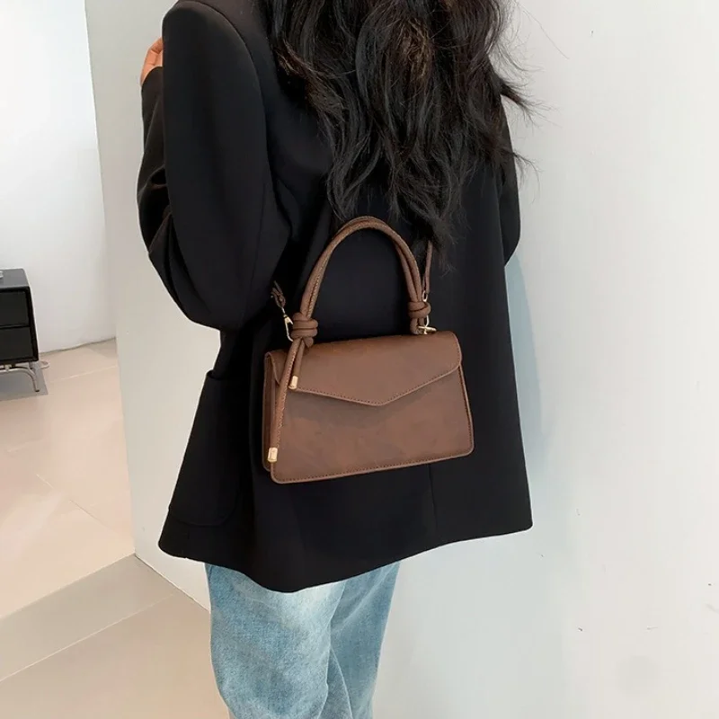 Fashionable, Simple and Personalized Small Bag for Women, New Versatile Single Shoulder Crossbody Bag, Small Square Bags image 3