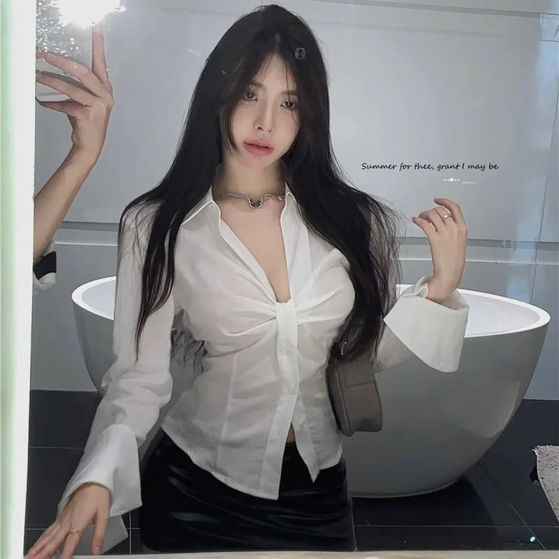 ホワイト Vネック ロングスリーブ スリムフィット レディース ファッション プリーツデザイン 韓国風 通勤 ポリエステル混紡