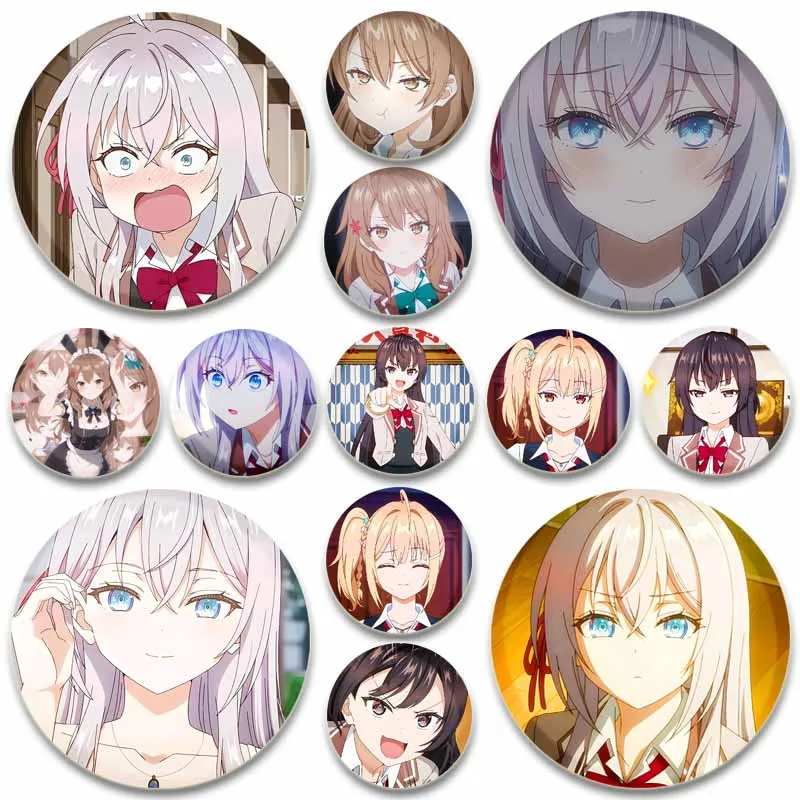 Alfinetes redondos de anime Alya às vezes esconde seus sentimentos em broches russos emblema de desenho animado fofo para mochila roupas acessórios de presente