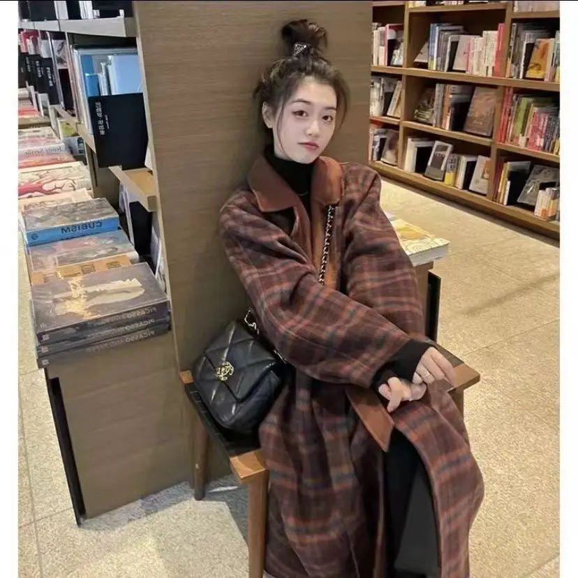 เสื้อโค้ทลายสก็อตขนสัตว์สองด้านสไตล์เรโทรสำหรับผู้หญิง ฤดูใบไม้ร่วงและฤดูหนาว สไตล์ใหม่แบบเฮปเบิร์น ความยาวปานกลาง