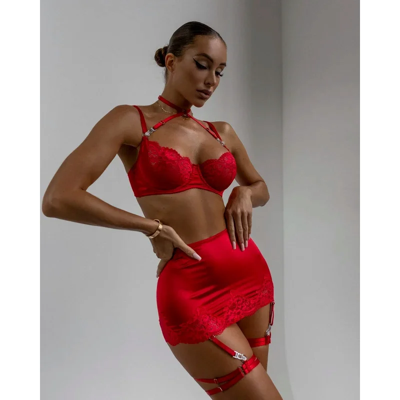 

Lace Lingeries Sexy Hot Halter Bra Heart g-String Thongs Sissy Erotic Garter Ensemble Exotic Sets Romantic Underwear