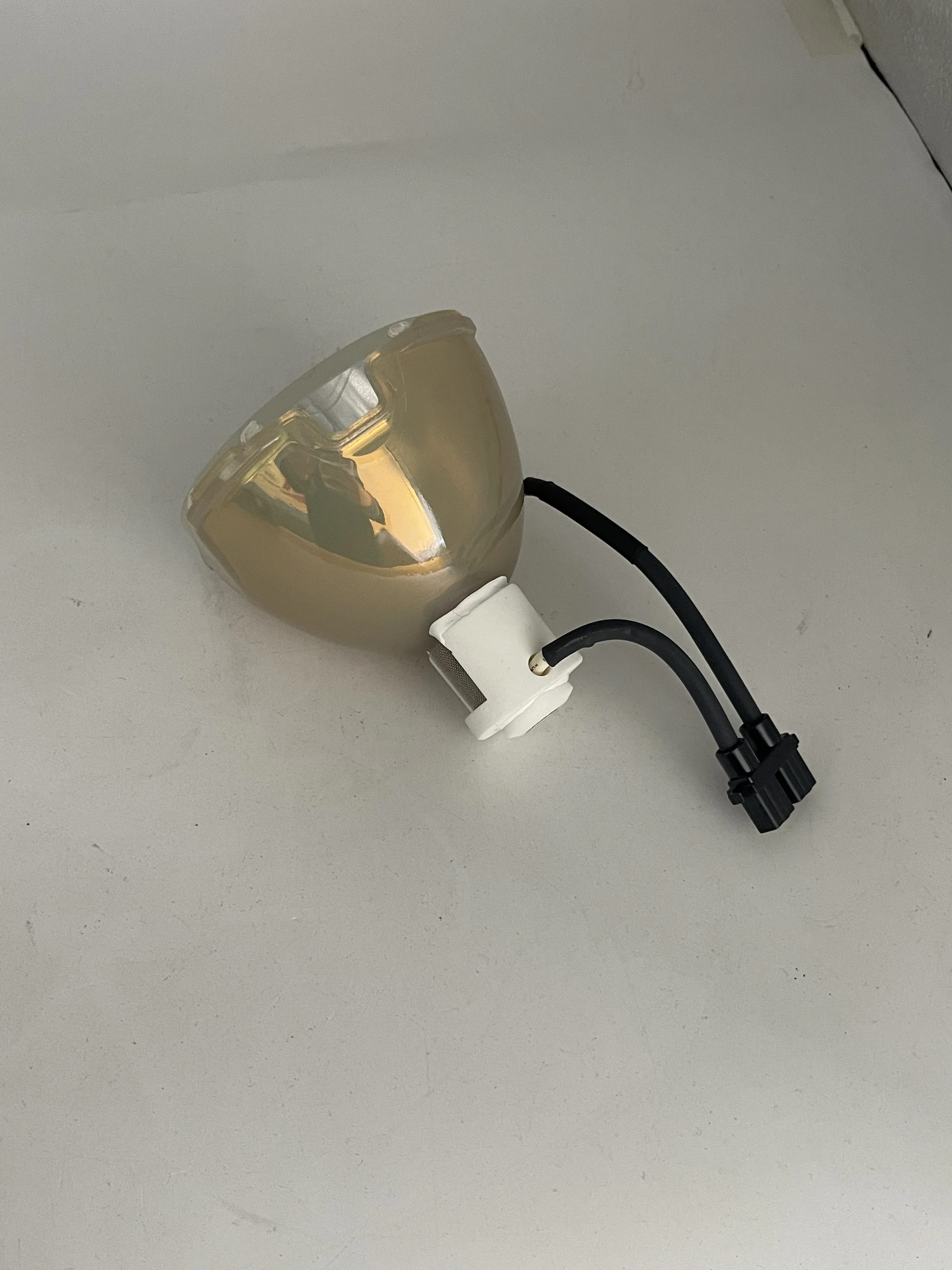 GY Asli ET-LAD7500 Kualitas Lampu Proyektor untuk Panasonic PT-D7500 PT-D7500E PT-D7500U PT-D7600 PT-DFree Pengiriman