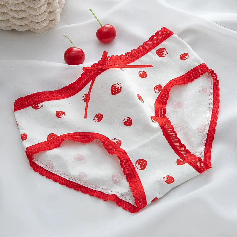 الفراولة الحمراء المطبوعة القطن سراويل المرأة منتصف الخصر ملخصات مثير الملابس الداخلية الإناث الملابس الداخلية مريحة السيدات جذوع