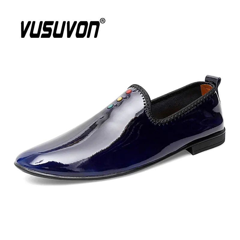 Men Dress Shoes Spring Autumn Slip on Patent Leather Male Pointed Toe Women Formal Large Size Flats Soft Luxury Fashion Loafers