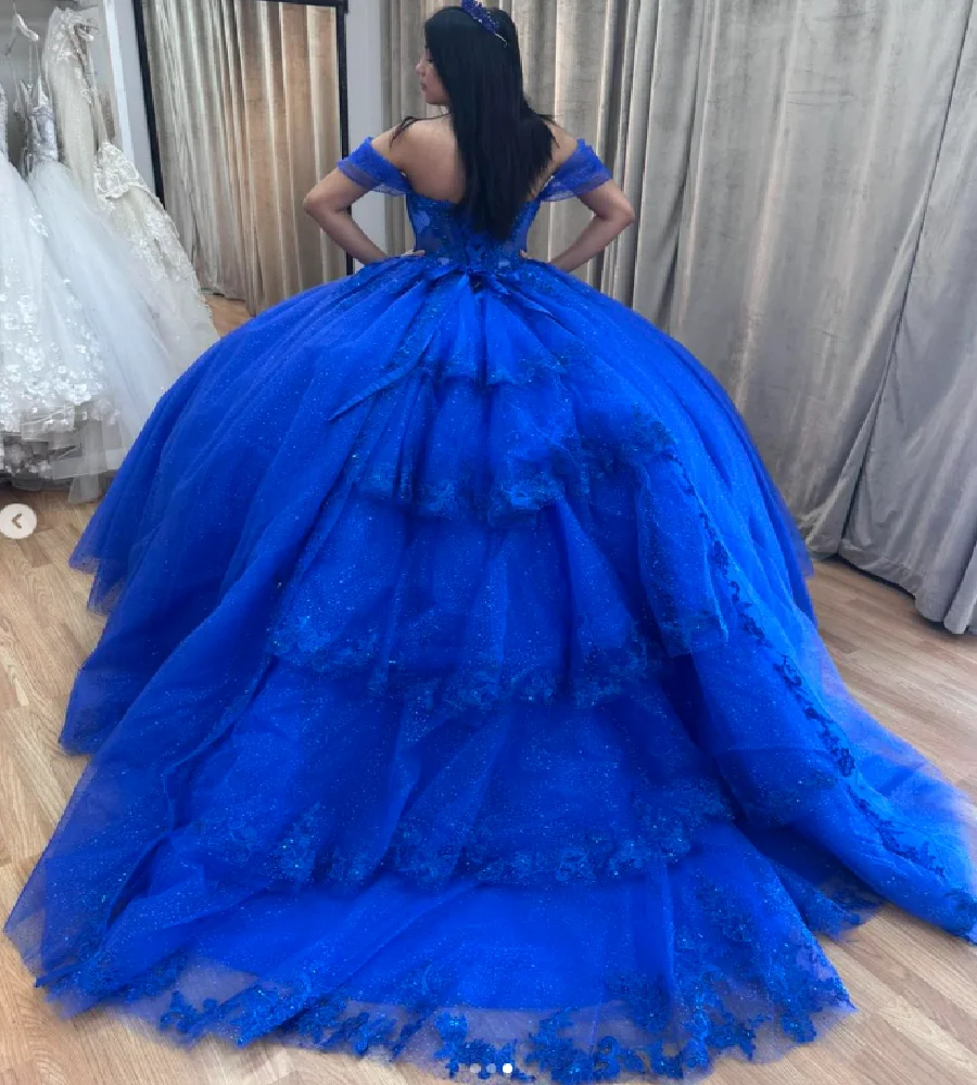 Luxuriöse blaue Quinceanera-Kleider, glitzernde Perlen, schulterfreies Ballkleid, Vestidos De 15 Quinceañera, Geburtstagskleid für das süße 16. Geburtstagskleid Charro