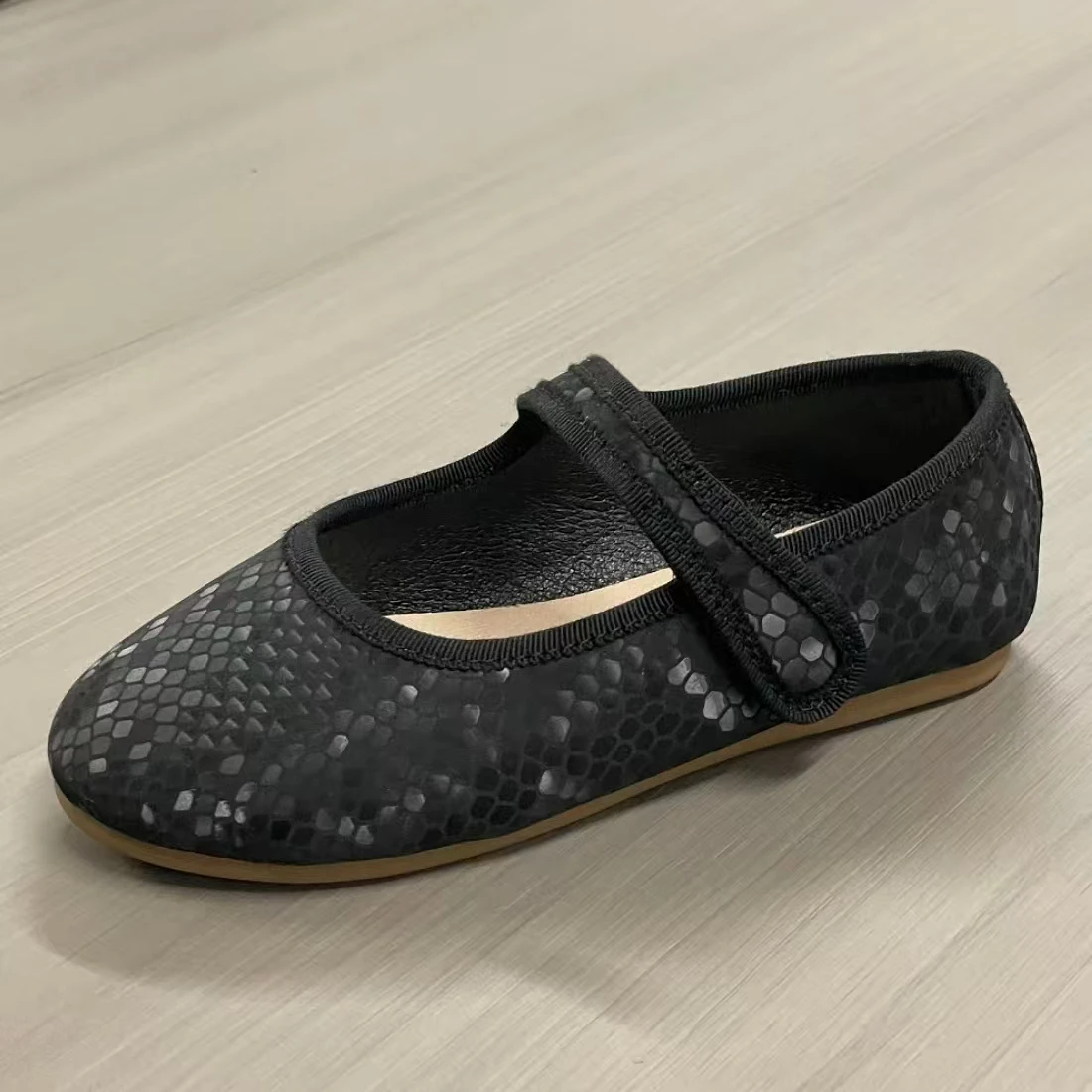 Jinyu New Arrival Trendy Women's Shoes High Quality Casual Shoes Fashion Popular Children's Dance Shoes PU Leather Girl's Shoes