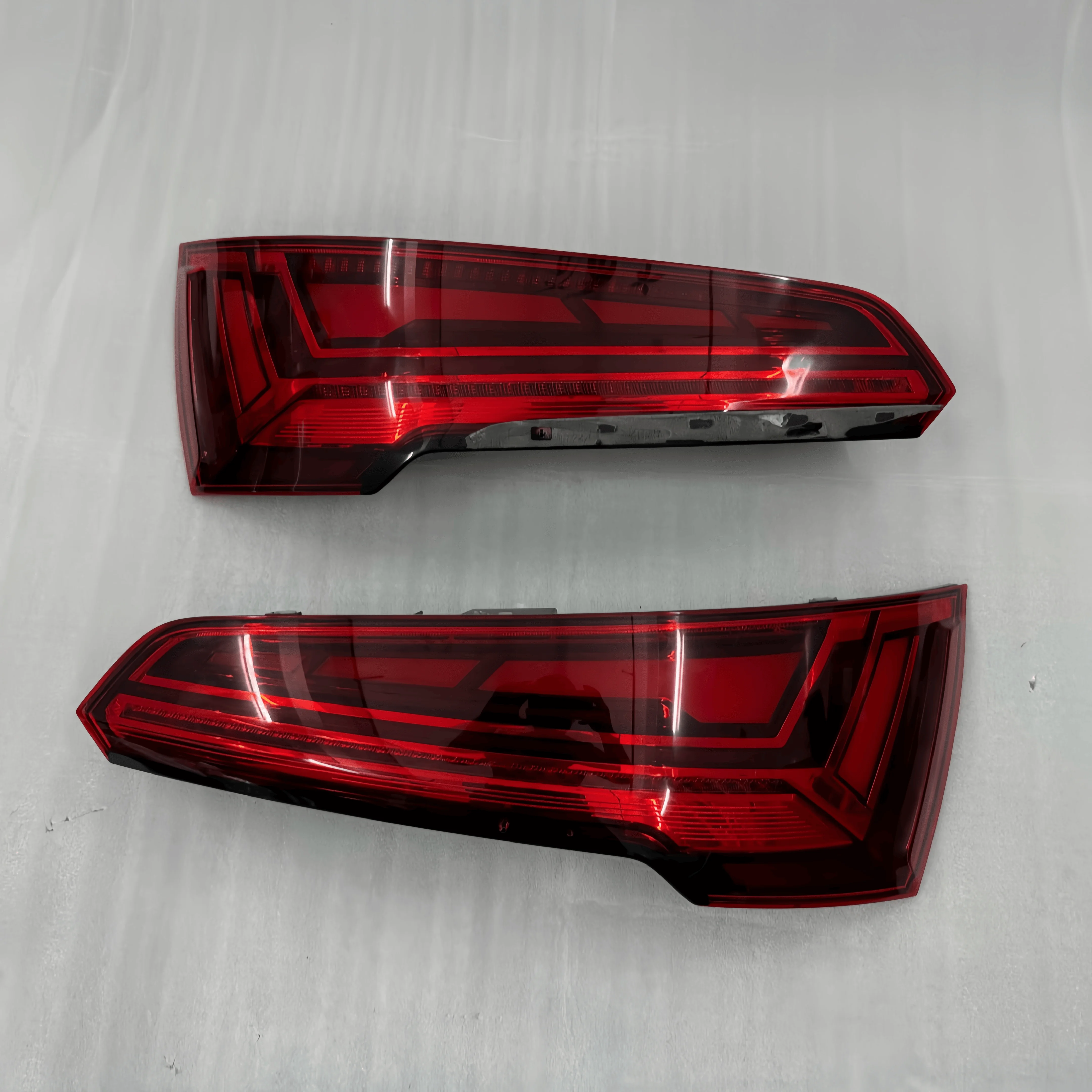 For Audi Q5 Tail Light Q5L Rear Brake Light SQ5 Left and Right Lighting B9(FY) Day Running LED Diode Turn signal Flow