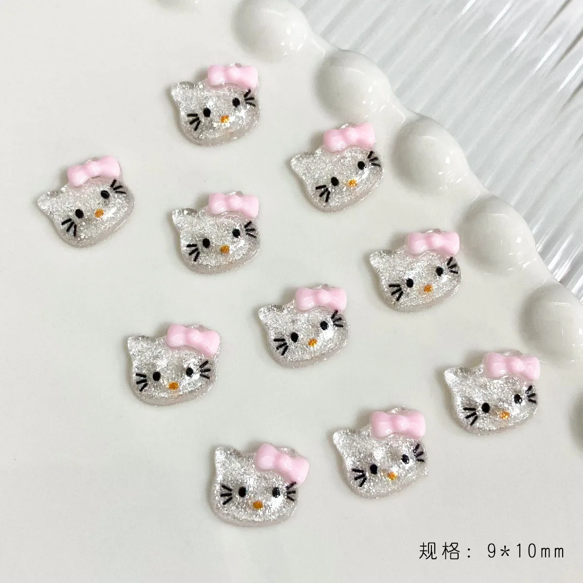 12 Siatek 3D Letnie Kokardki Hello Kitty Ozdoby do Paznokci Różowe/Czerwone/Niebieskie/Czarne/Brązowe Lodowe Przezroczyste Akcesoria do Paznokci z Kocimi Uszkami Artykuły do Zdobienia Paznokci