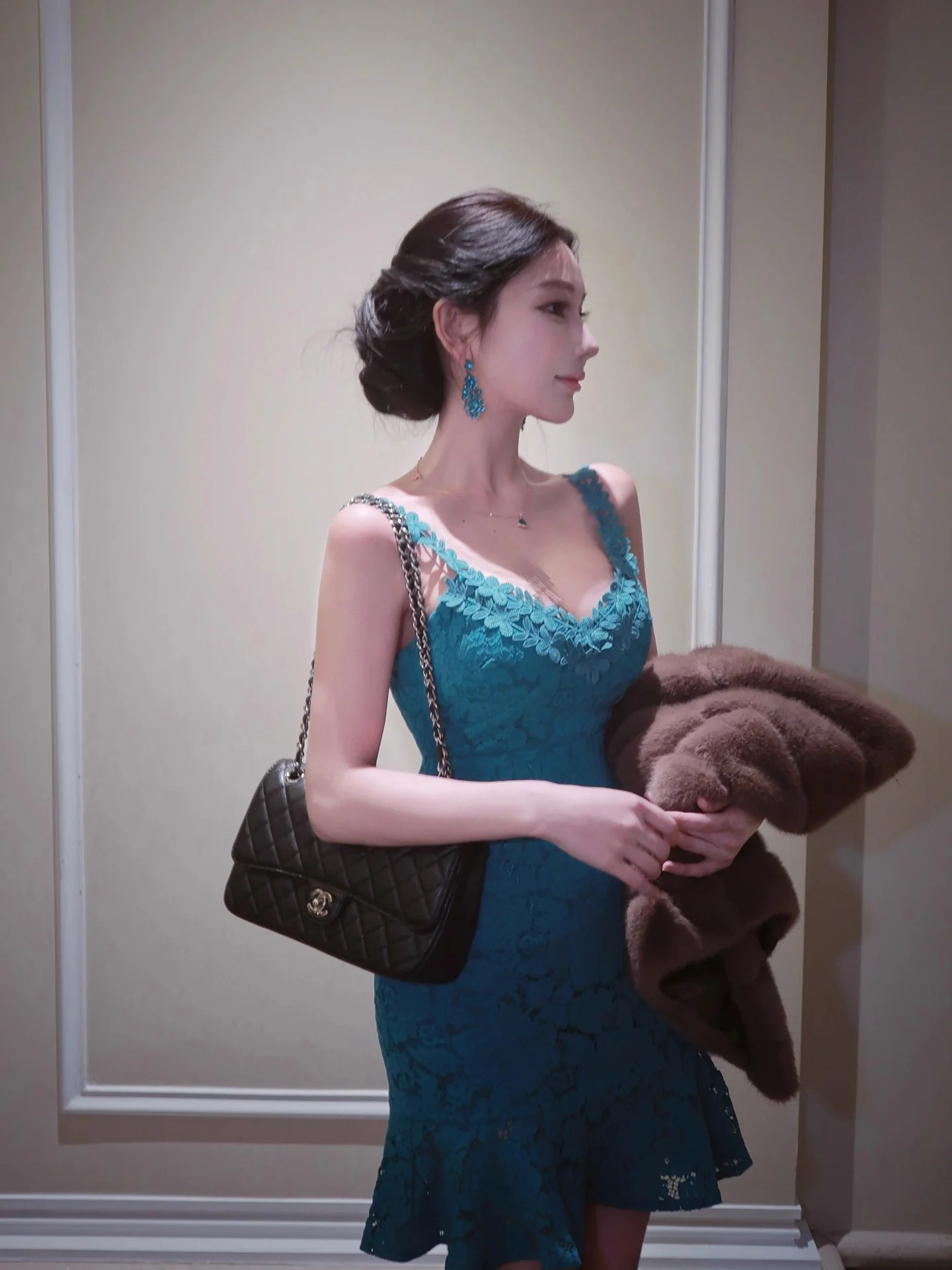 

SYJ Chic Lace Hollow out Strap Dr Women's Autumn Winter Slim Fit ort Skirt Dr Sexy High Waist Knitted Fabric No Sve