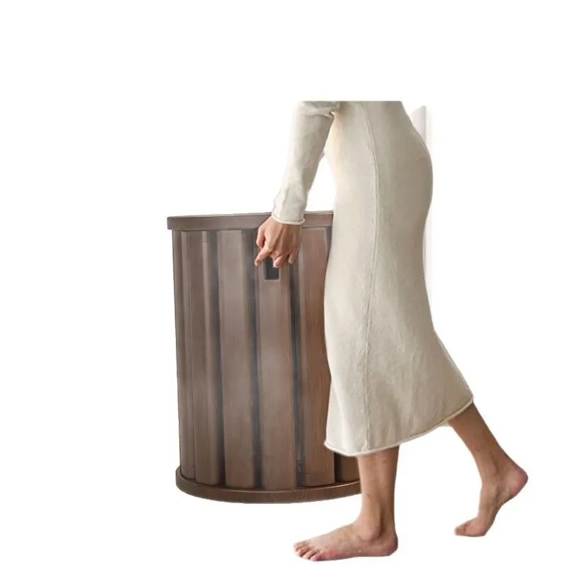 

Solid wood with wheels, stacked round stools, stackable for home use, eating stools