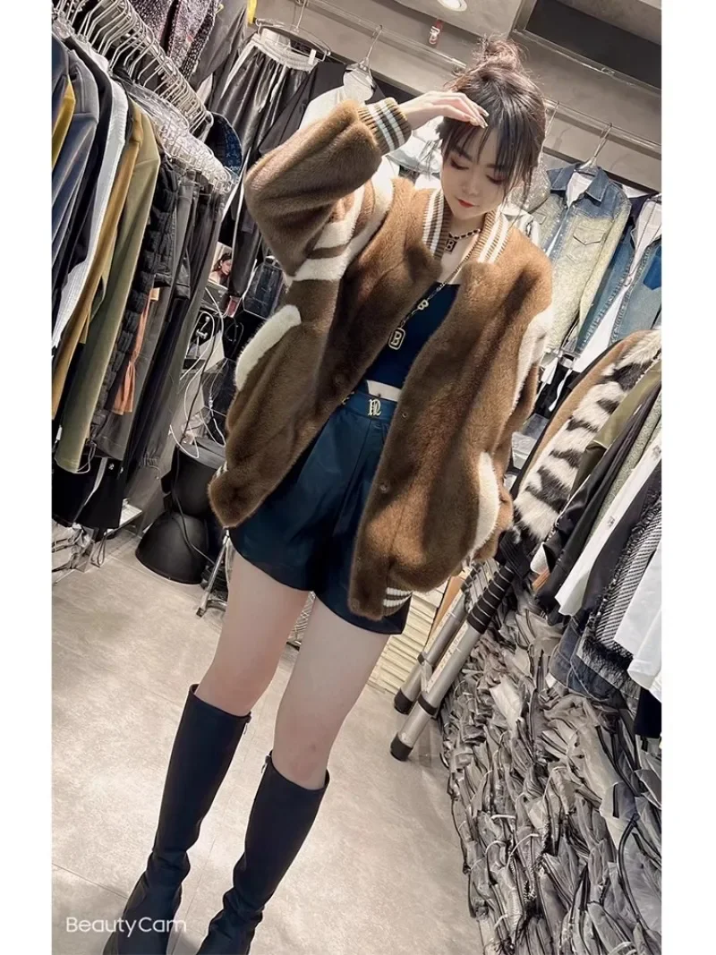 2024 Winter European New Mink Fleece Fur Integrated High-end Niche Non-collision Fur Modna i wszechstronna kurtka dla kobiet