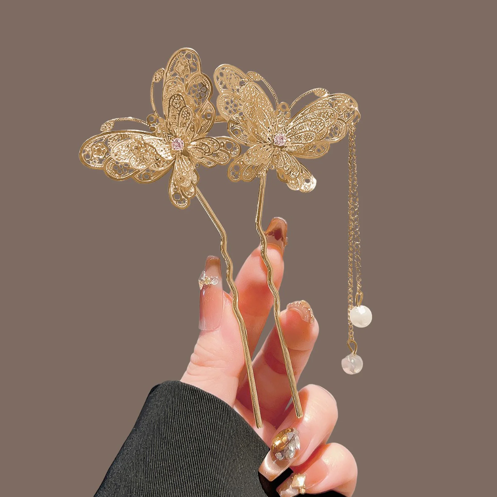 Neo Chinese Double Butterfly Tassel Hairpin Elegant Alloy Vintage Chinese Style For Wedding Party Daily Retro Outfit Women view 3