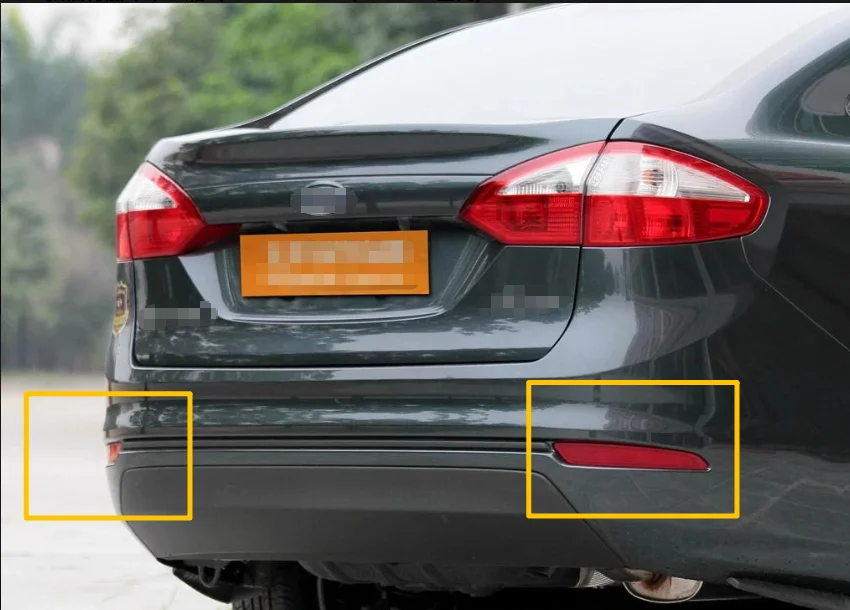 For Ford Fiesta Sedan MK6 6th 2013 2014 2015 Rear bumper lights  rear fog lights  reflectors  rear bumper anti-fog lights
