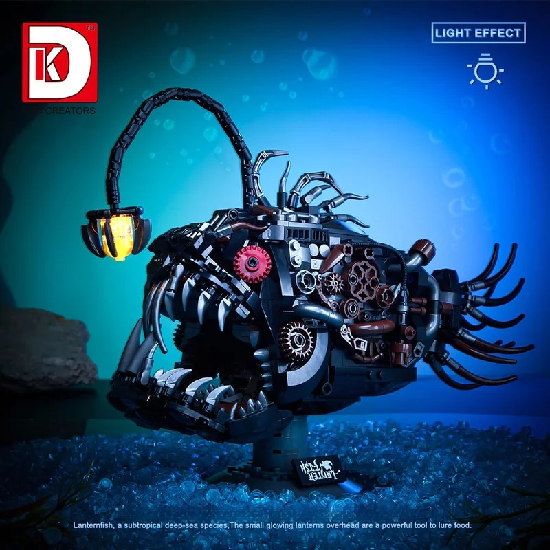 Kit modello di blocchi di costruzione meccanici Anglerfish con luce a LED Set di costruzioni complesse per giocattoli assemblati creativi per adulti