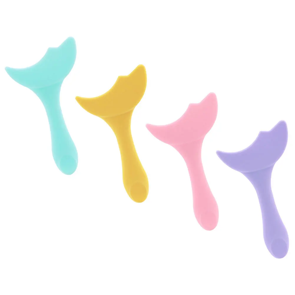 Plantilla de delineador de ojos de silicona, herramientas de ayuda, forma de ojo curvada, aplicadores de maquillaje ligeros, máscara de sombra de ojos para cejas, 4 Uds.