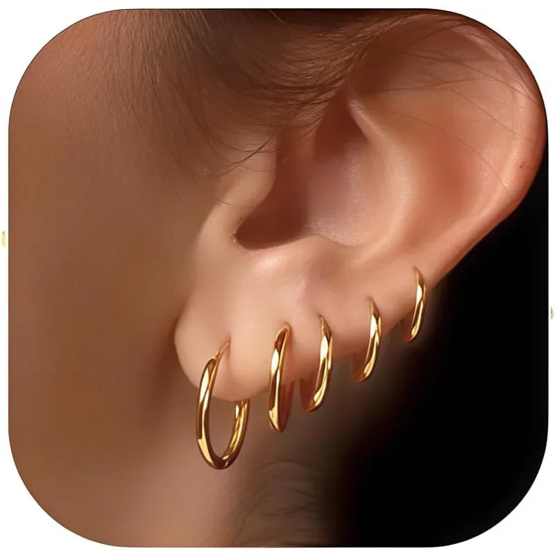 5 pares de pendientes de aro Huggie chapados en oro de 14 quilates para mujer, aros pequeños minimalistas ligeros, juego de pendientes de pila de perforación múltiple
