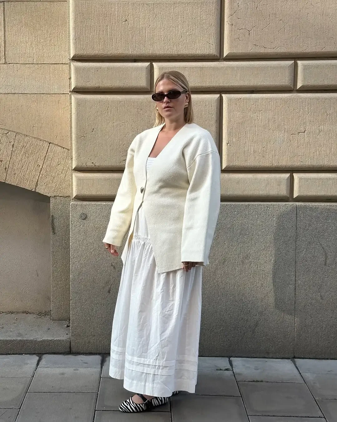 Casual White Deep V-neck Knitted Cardigan Fashion Single Breasted Solid Color Chic Loose Jacket Commuting Daily Office Cardigans