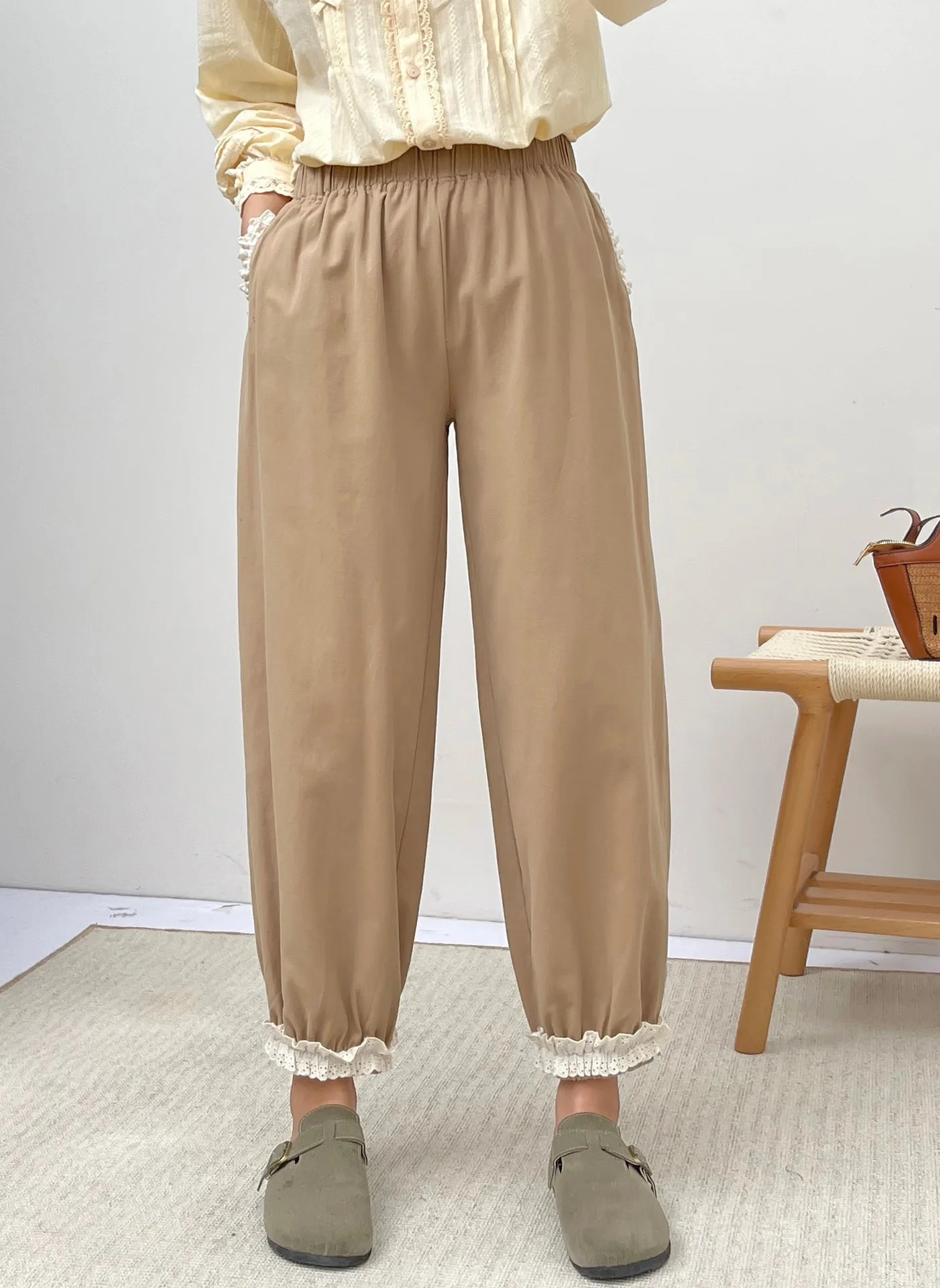 Nieuwe lente katoenen broek 2025, dames elastische taille zak ruches patchwork, Mori Girl OL vintage casual losse broek B53038CC