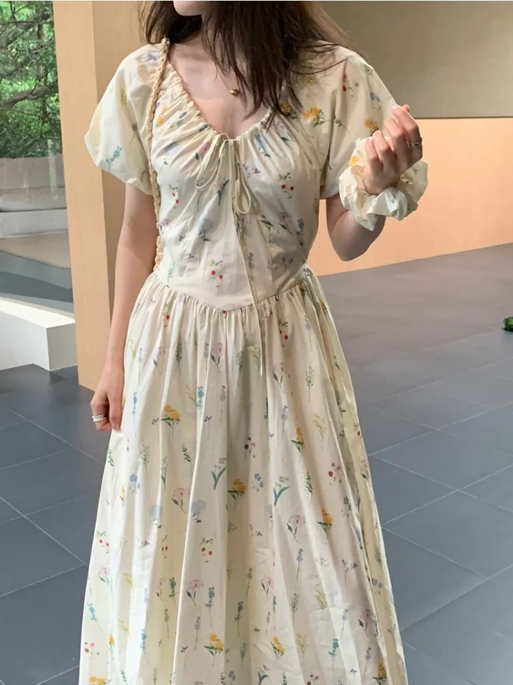 Vintage V-hals Bladerdeeg Mouw Lange Gebloemde Jurk Vrouwen Zomer Trekkoord Kraag Slanke Taille A-lijn Midi Zonnejurk Vrouwelijke 2025