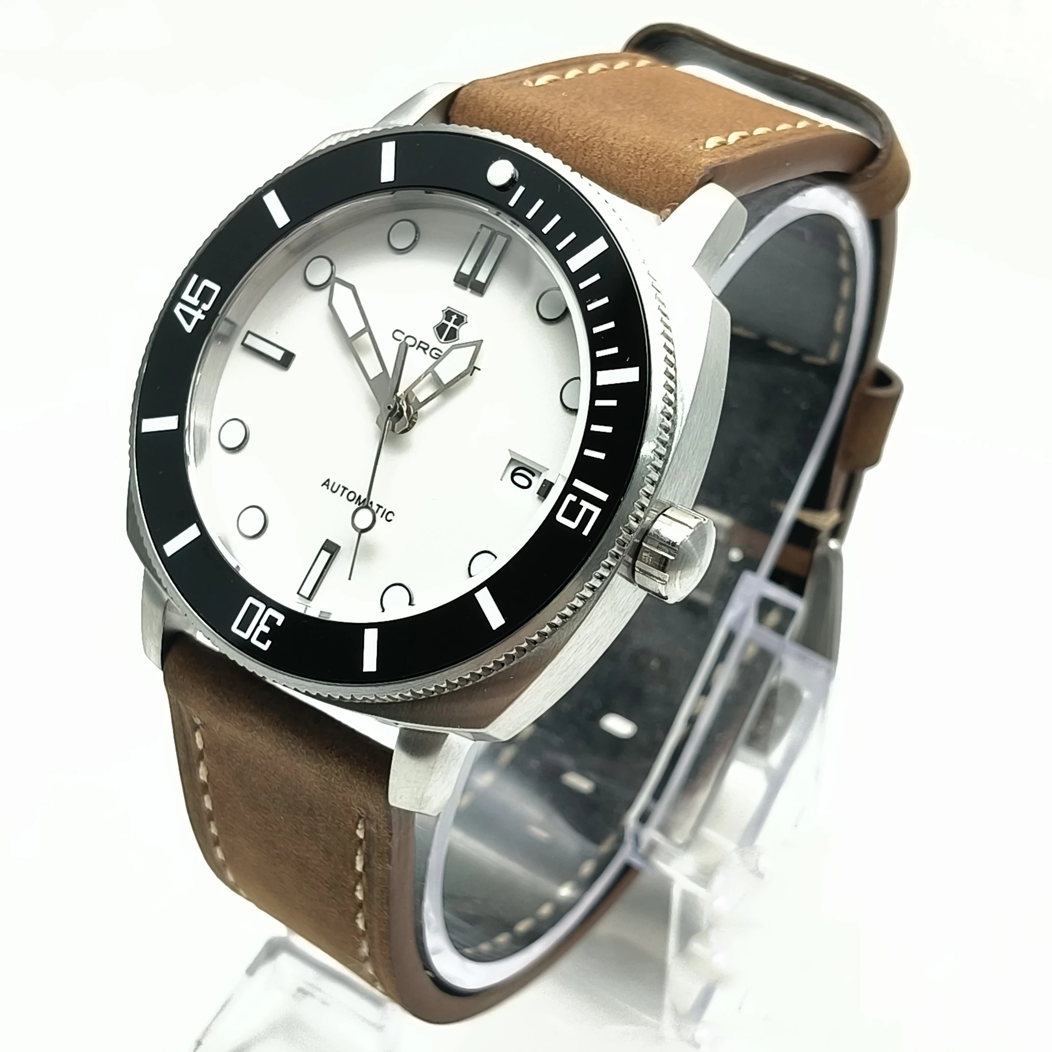 New 42MM New Mens Wrist Watch Sapphire Glass Luxury Luminous NH35 Automatic movement Leather Band