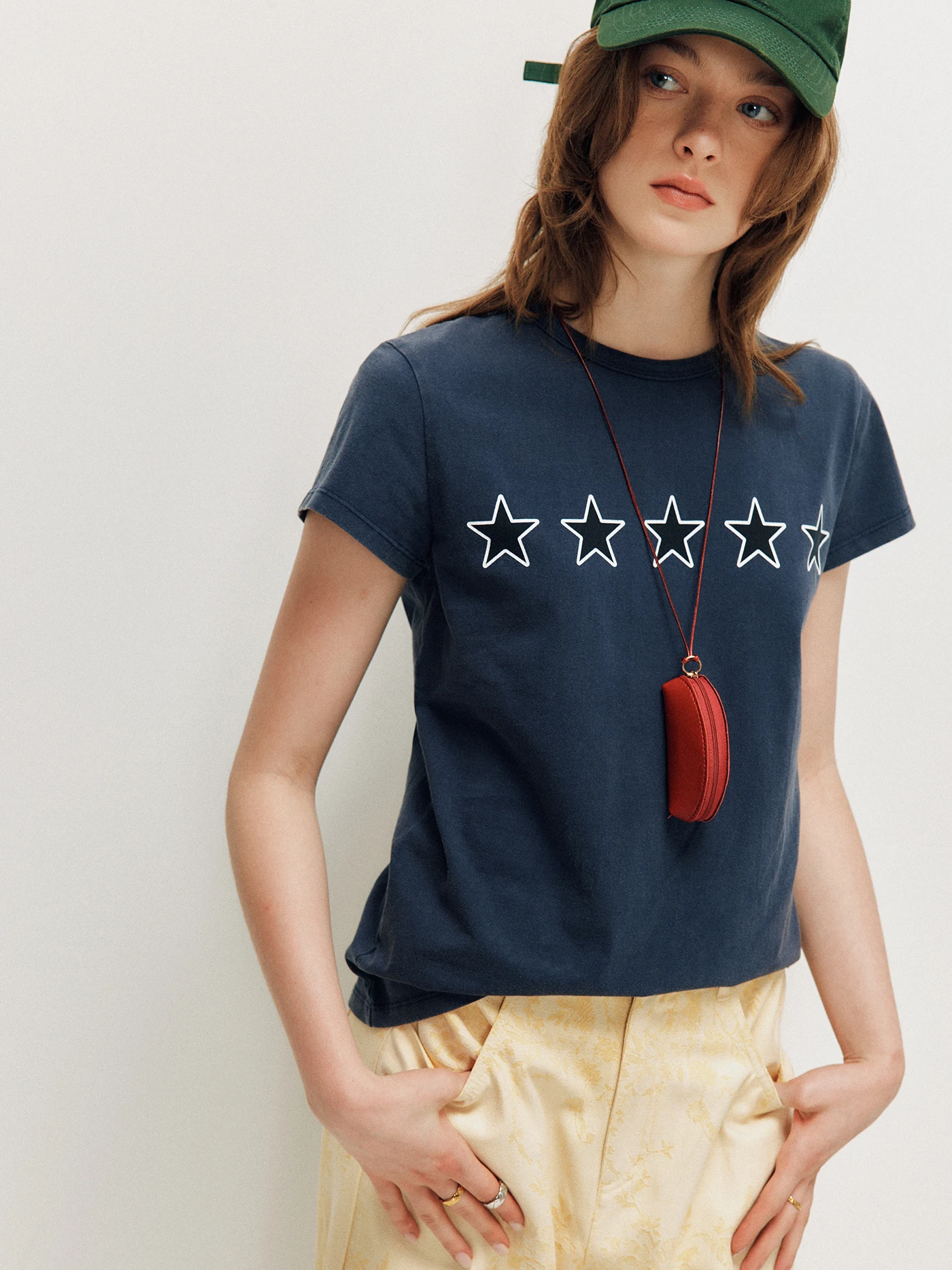 

Classic Comfortable Pure Cotton round Neck Short Sleeve T-Shirt Star Acid Wash Vintage Style Casual Wear for Ladies