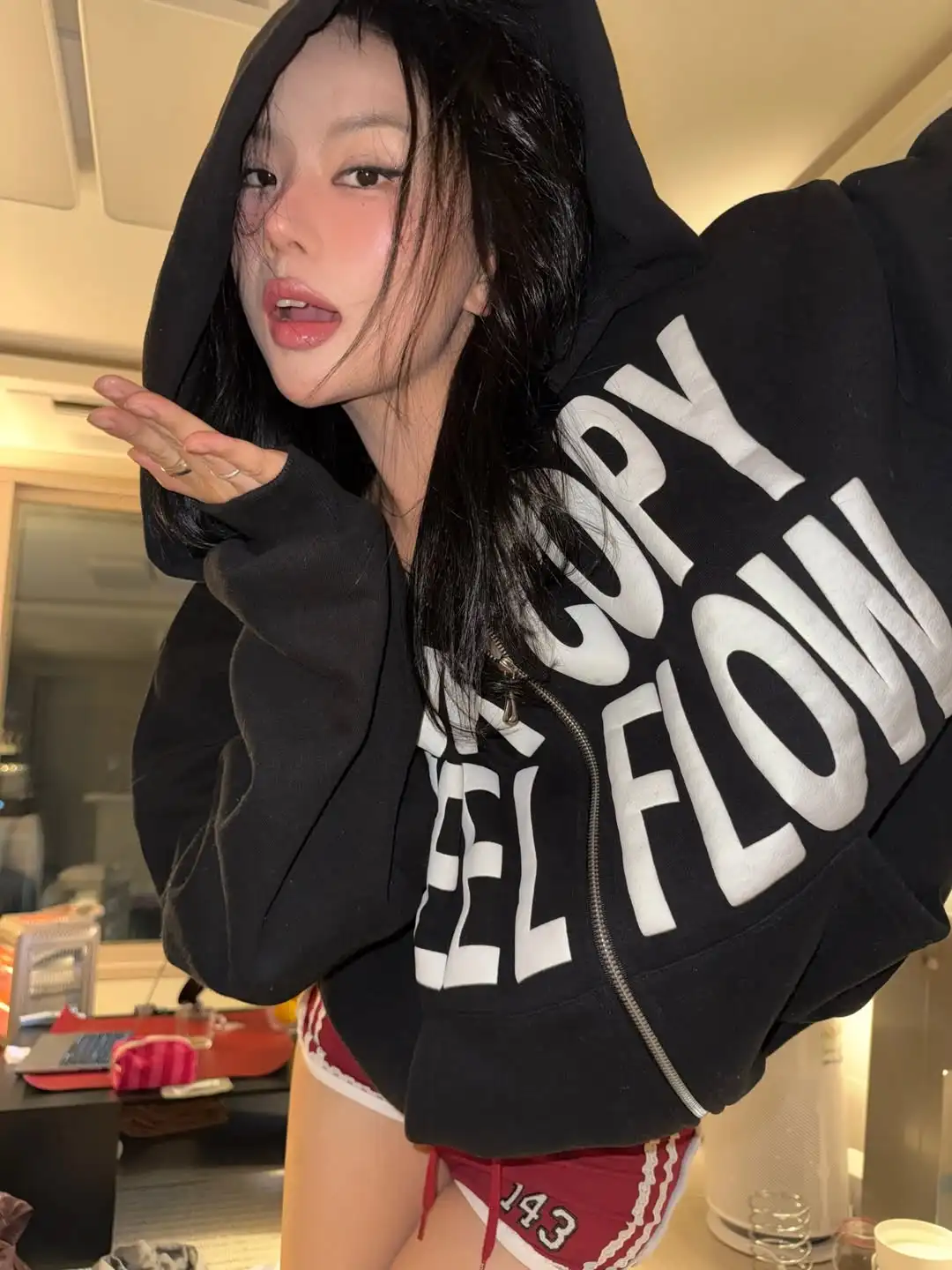 

Американская уличная одежда в стиле ретро, толстовка с буквенным принтом, повседневная свободная посадка, женская толстовка Fce, осень-зима, новинка Sle