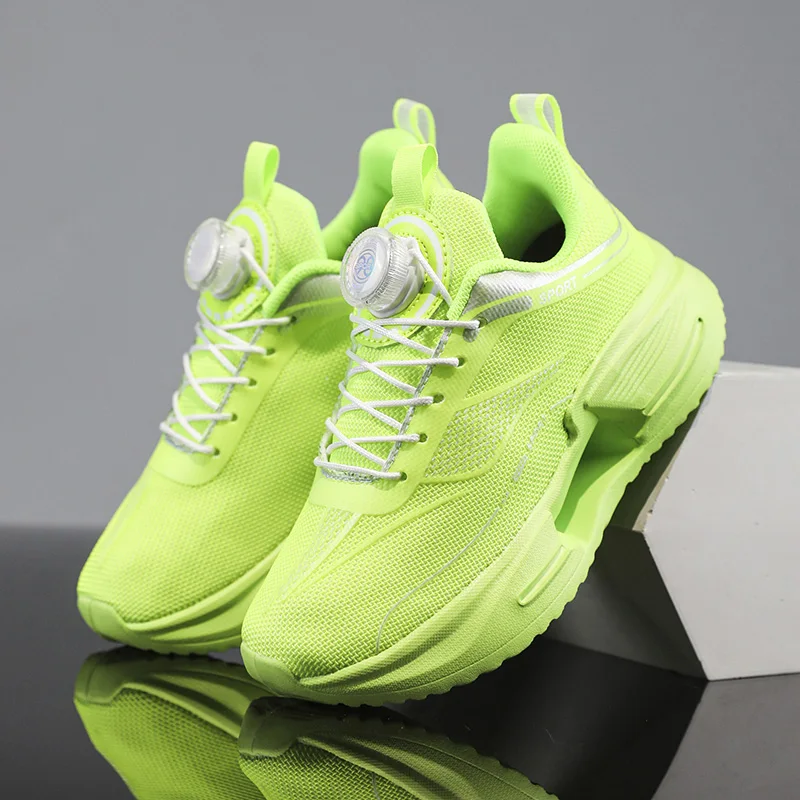 Childrens Sports Shoes Fashionable Colorful Soft Ventilate Skin Friendly Rebound Knob Design for Kids Work Out Running Shoes