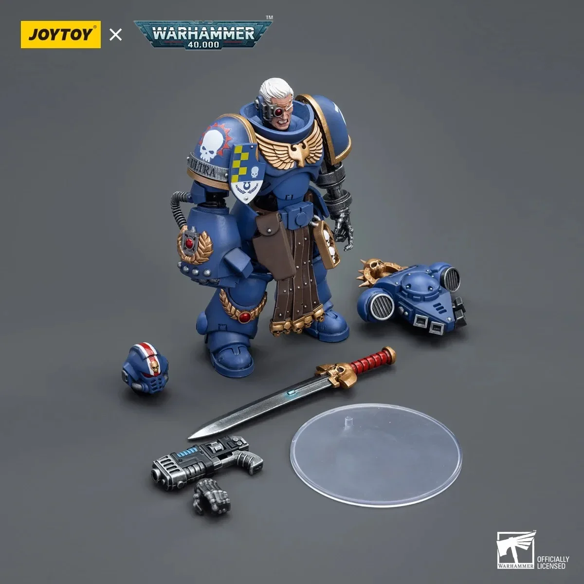 【Accessories】[IN STOCK] JOYTOY  Warhammer 40k 1/18 Action Figure Ultramarines Lieutenant with Power Fist Model Toy