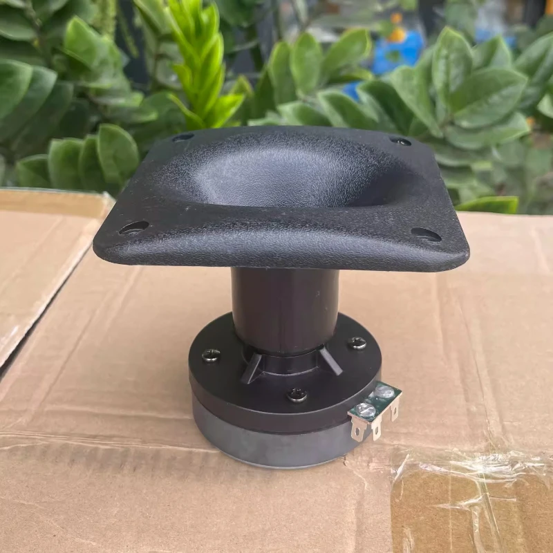 

Clear and translucent titanium film 80 magnetic 25 core 40W12 * 12 square dance speaker horn tweeter unit